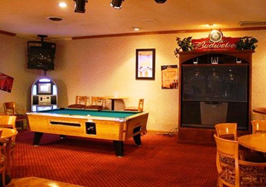 Clarion Inn Conference Center موديستو، كاليفورنيا المظهر الخارجي الصورة
