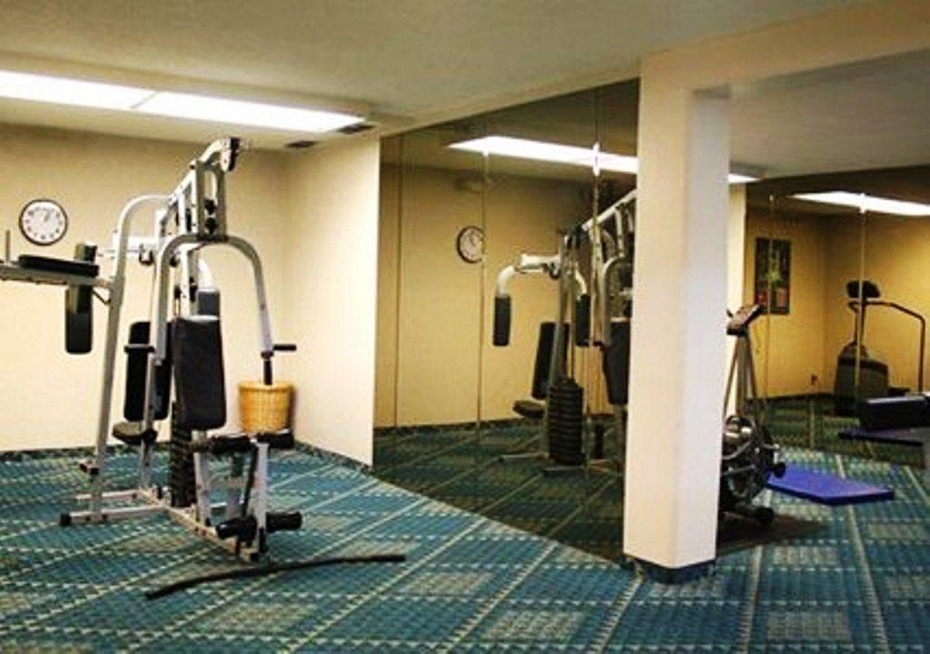 Clarion Inn Conference Center موديستو، كاليفورنيا المظهر الخارجي الصورة