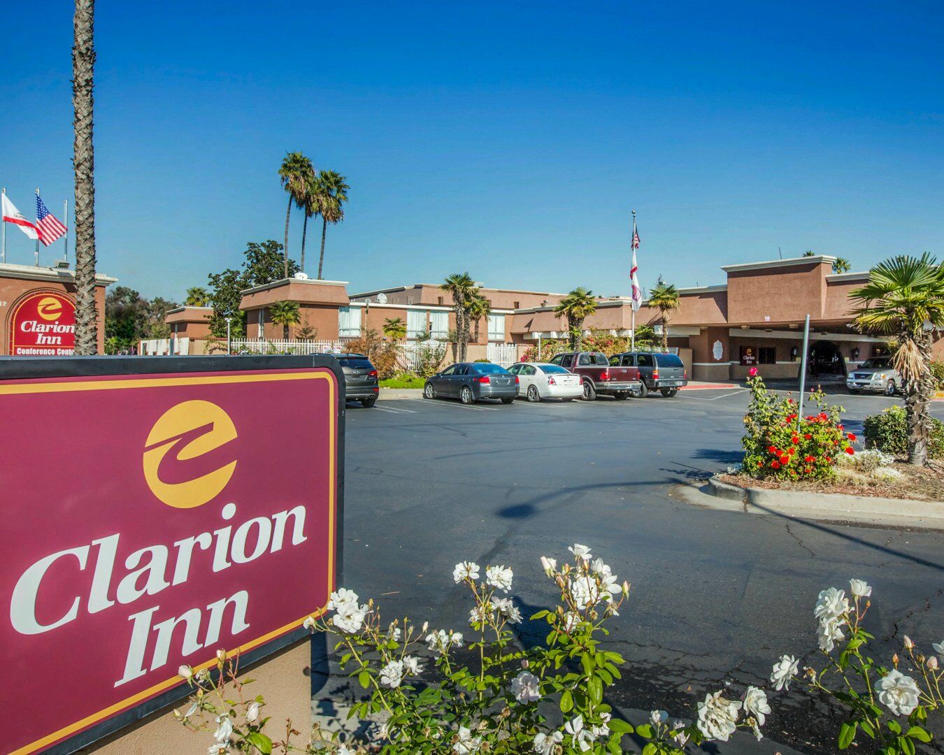 Clarion Inn Conference Center موديستو، كاليفورنيا المظهر الخارجي الصورة